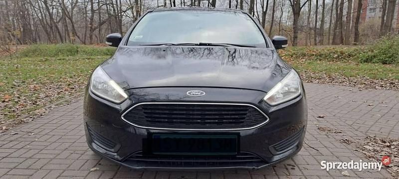 Czarny Używany 2016 Ford Focus Hatchback | 29 999 zł (Super Cena) - Obraz 1/4