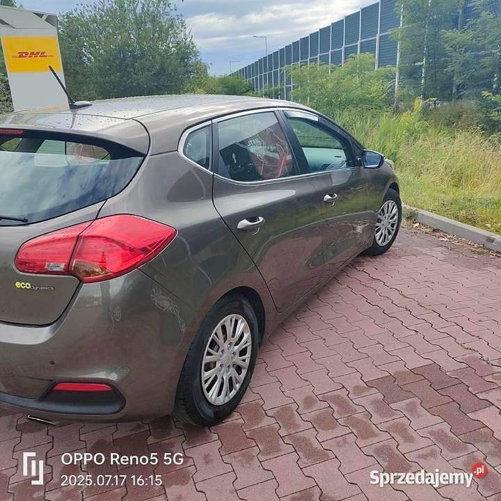 Brązowy Używany 2012 Kia Ceed 2 Hatchback | 29 000 zł (Dość drogi) - Obraz 1/4