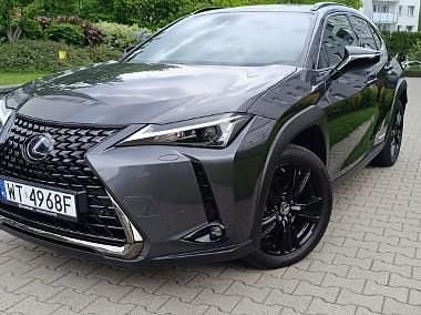 Szary Używany 2022 Lexus UX 250h SUV | 111 000 zł - Obraz 1/4