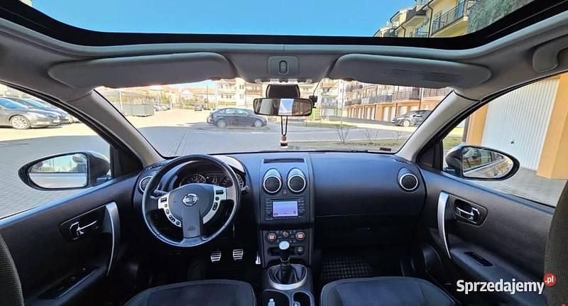 Srebrny Używany 2011 Nissan Qashqai SUV | 28 600 zł (Uczciwa cena) - Obraz 1/4