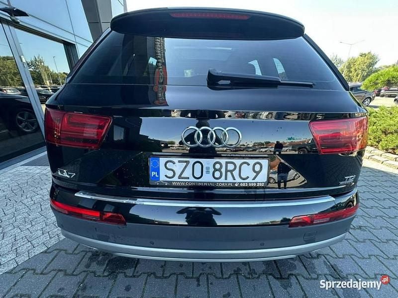 Używany Audi Q7 310 KM (228 kW) 2016 Czarny (metalik) SUV