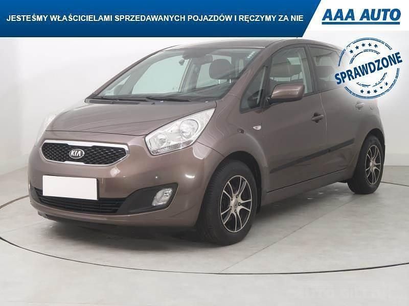 Używany Kia Venga 125 KM (91 kW) 2013 Brązowy Hatchback