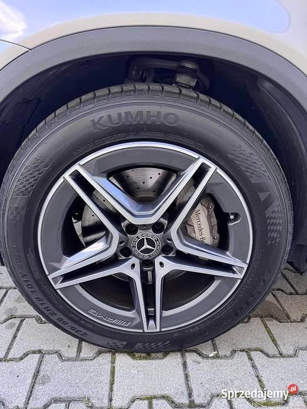 Używany Mercedes GLC220 AMG line 2019