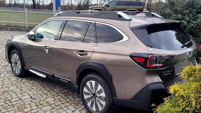 Subaru Nowe 2025 Subaru Outback SUV | 237 653 zł - Obraz 1/1