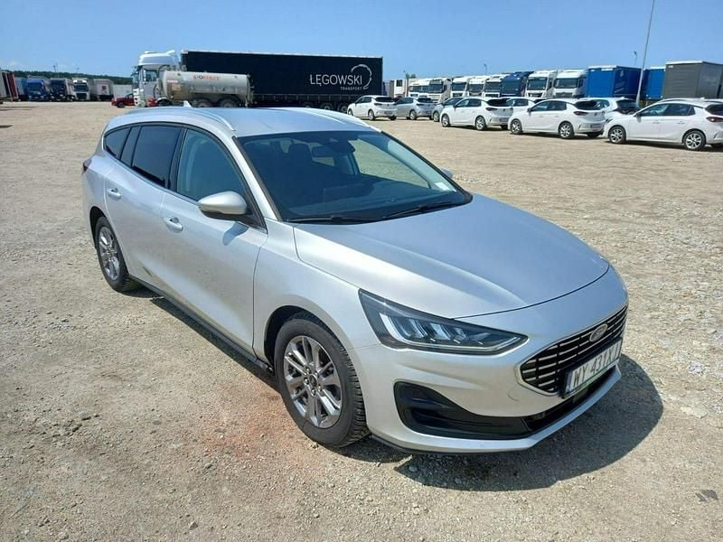 Srebrny Używany 2022 Ford Focus Kombi | 42 300 zł (Super Cena) - Obraz 1/4