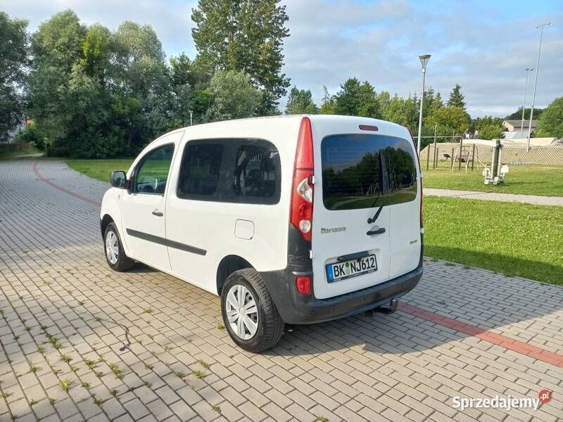 Biały Używany 2009 Renault Kangoo Minivan | 14 900 zł (Uczciwa cena) - Obraz 1/4
