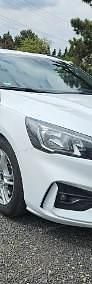 Używany Ford Focus ST-Line 120 KM (88 kW) 2019 Biały Kombi