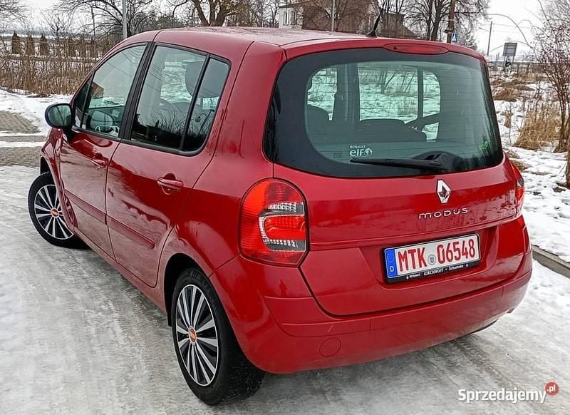 Używany Renault Modus 101 KM (74 kW) 2010 Bordowy Minivan