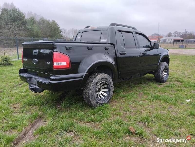 Używany Ford Explorer 2007 Czarny SUV