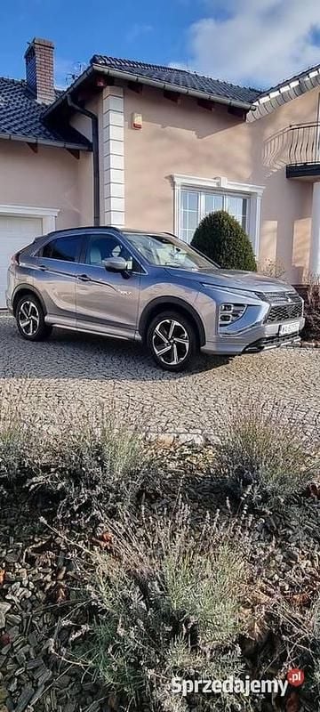 Szary Używany 2022 Mitsubishi Eclipse Instyle SUV | 120 000 zł - Obraz 1/4