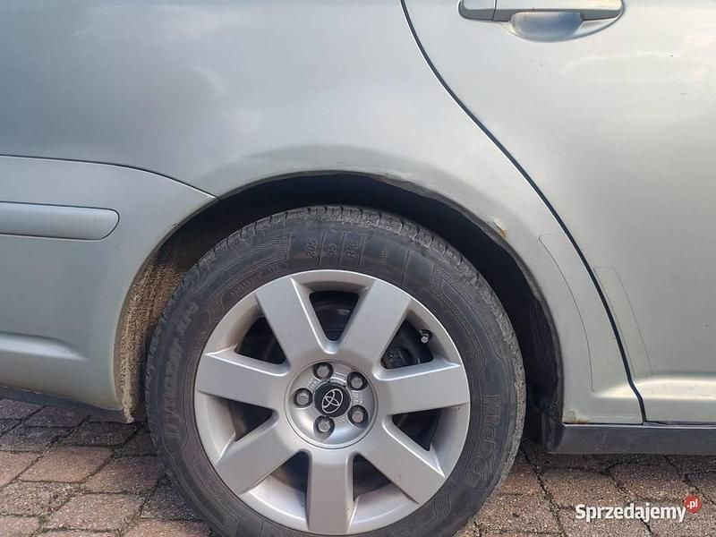 Używany 2004 Toyota Avensis T2 | 6555 zł (Uczciwa cena) - Obraz 1/4