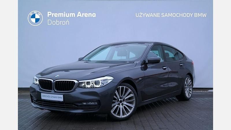 Sophisto grey brillant effect Używany 2017 BMW 640 Shadowline Coupe | 119 900 zł - Obraz 1/3
