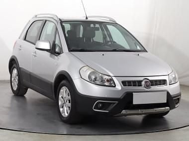 Używany Fiat Sedici 120 KM (88 kW) 2011 Srebrny SUV
