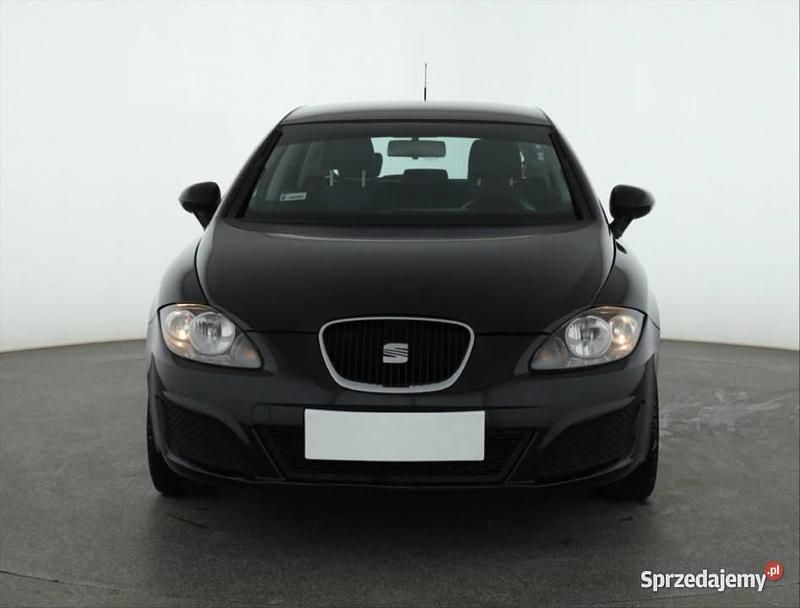 Używany Seat Leon 2011 Czarny Hatchback