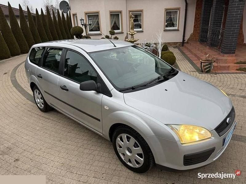 Niebieski Używany 2006 Ford Focus Fun X Kombi | 4300 zł (Dobra cena) - Obraz 1/4