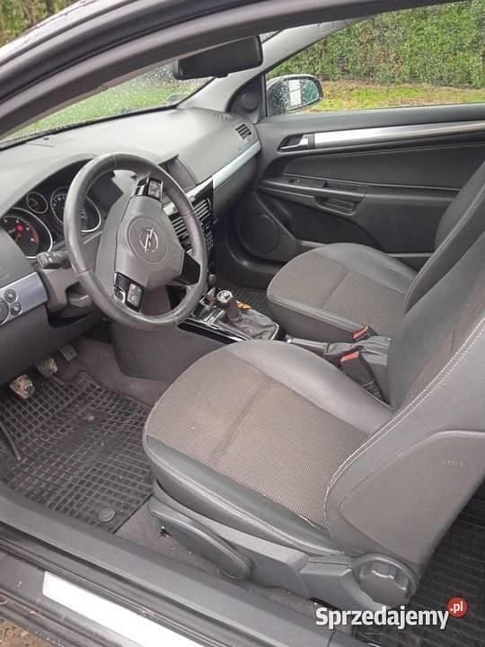 Używany Opel Astra GTC 2009 Szary