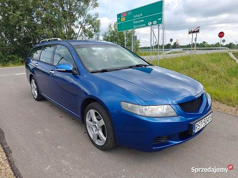 Używany 2004 Honda Accord Kombi | 7900 zł (Dobra cena) - Obraz 1/4