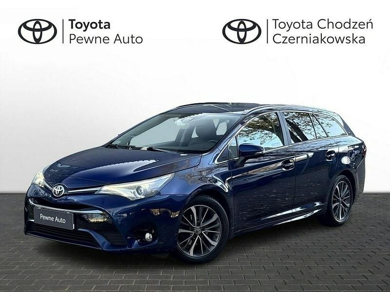 Granatowy Używany 2015 Toyota Avensis Executive Kombi | 59 900 zł (Dość drogi) - Obraz 1/4