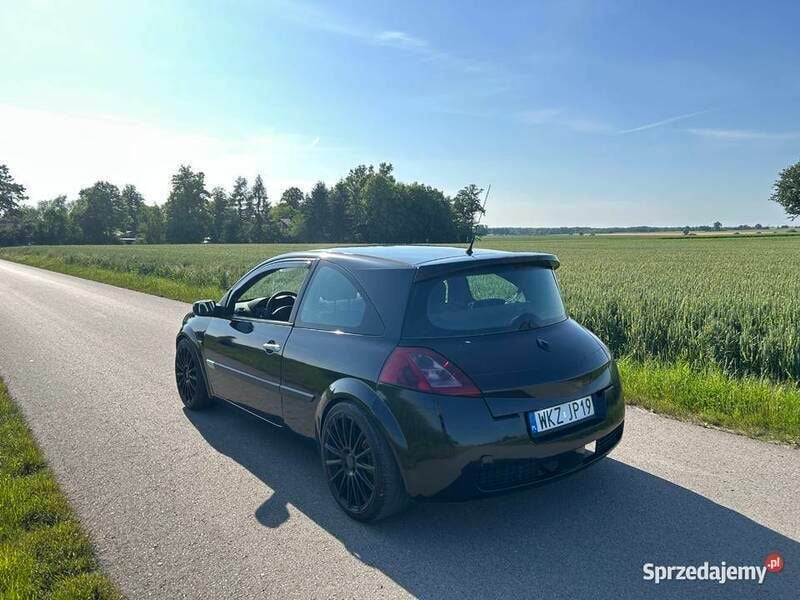 Czarny Używany 2005 Renault Mégane II Exception Hatchback | 9900 zł (Uczciwa cena) - Obraz 1/4