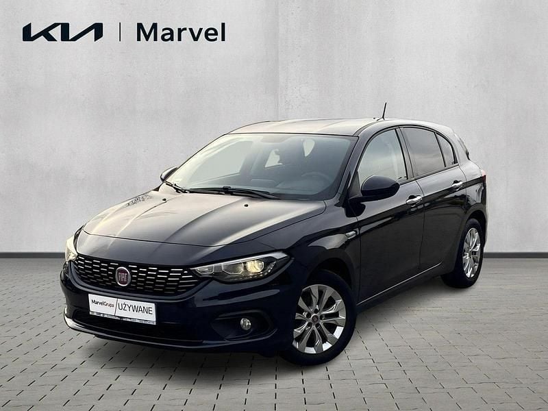 Czarny Używany 2019 Fiat Tipo Lounge Hatchback | 41 900 zł (Dobra cena) - Obraz 1/4
