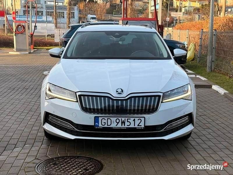 Używany 2021 Skoda Superb | 74 500 zł (Uczciwa cena) - Obraz 1/4