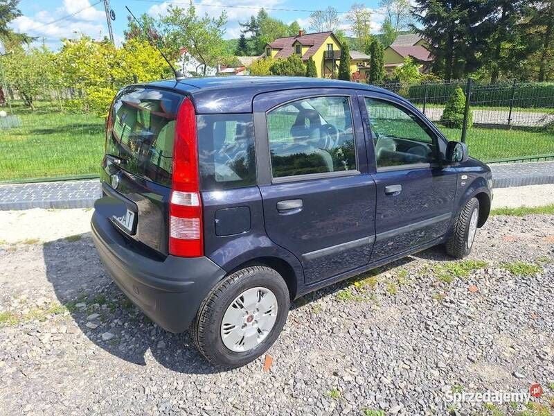 Czarny Używany 2010 Fiat Panda Hatchback | 8700 zł (Uczciwa cena) - Obraz 1/4