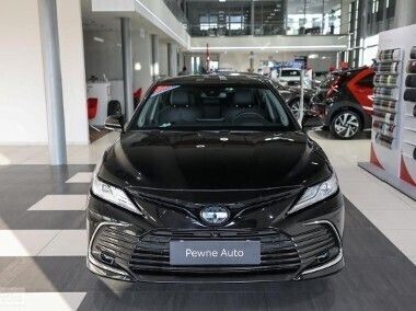 Czarny Używany 2021 Toyota Camry Executive Sedan/Limuzyna | 169 850 zł - Obraz 1/4