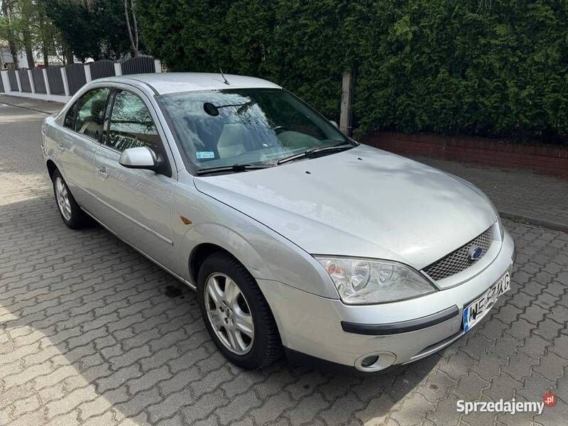Srebrny Używany 2001 Ford Mondeo Ghia Sedan/Limuzyna | 3000 zł (Dobra cena) - Obraz 1/4