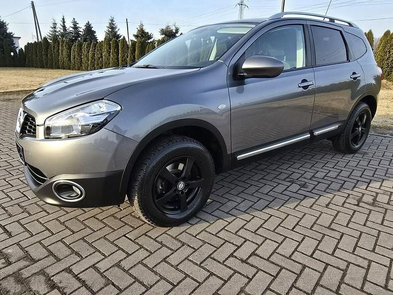 Używany Nissan Qashqai +2 141 KM (103 kW) 2012 Szary SUV