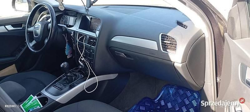 Używany Audi A4 2010 Czarny Kombi