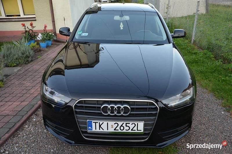 Czarny Używany 2012 Audi A4 Kombi | 48 500 zł (Dość drogi) - Obraz 1/4