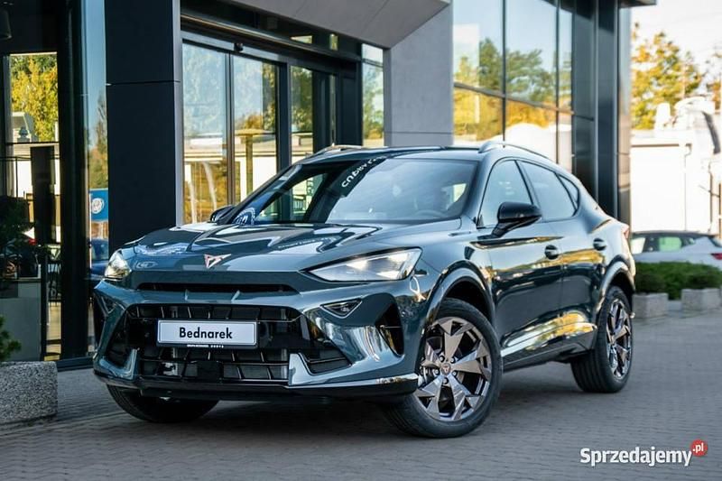 Nowe Cupra Formentor 2026 Niebieski SUV