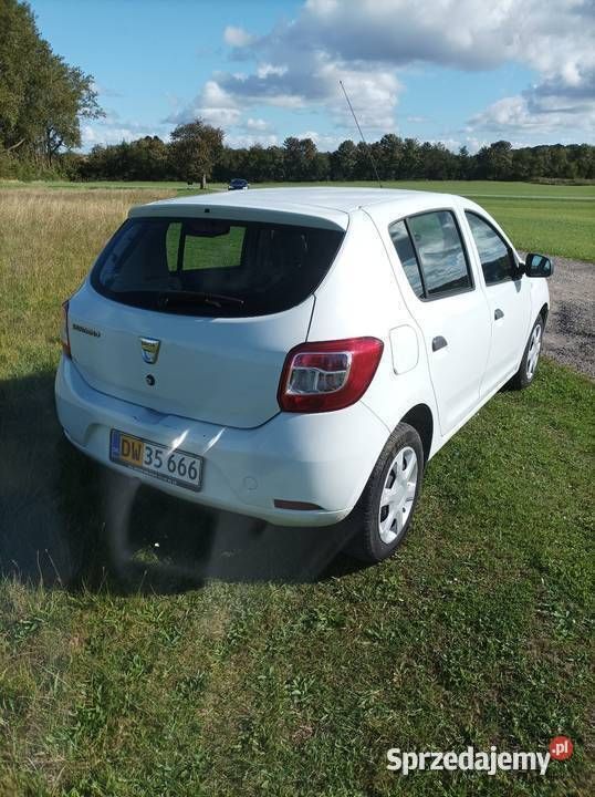 Używany 2017 Dacia Sandero Hatchback | 22 000 zł (Dobra cena) - Obraz 1/4