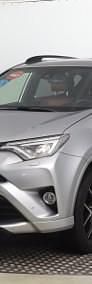 Używany Toyota RAV4 197 KM (144 kW) 2017 Srebrny SUV