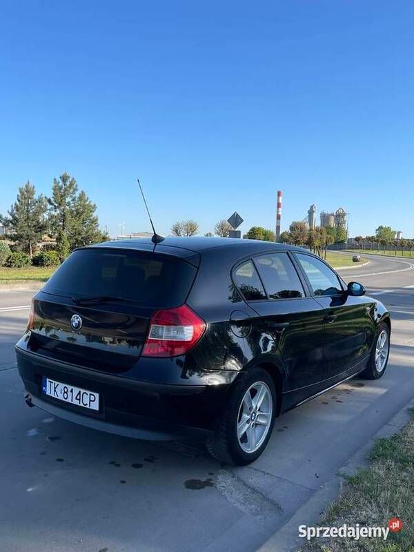 Czarny Używany 2004 BMW 116 Hatchback | 10 200 zł (Uczciwa cena) - Obraz 1/4