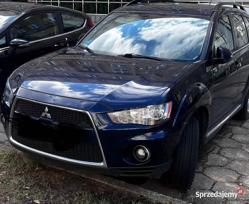 Używany Mitsubishi Outlander 2010 Granatowy SUV