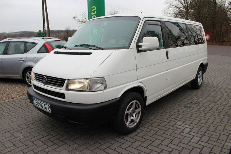 Używany Hyundai i30 110 KM (80 kW) 2012 Beżowy Hatchback