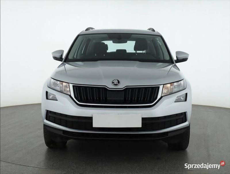Srebrny Używany 2020 Skoda Kodiaq SUV | 77 999 zł - Obraz 1/4