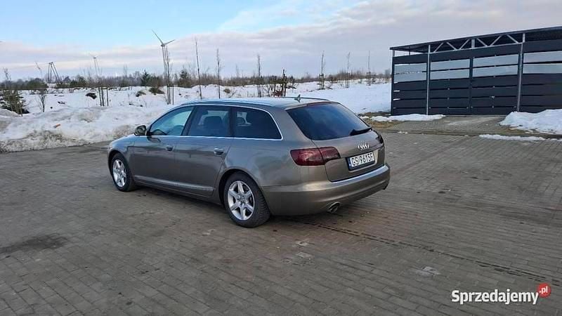 Używany Audi A6 2010 Brązowy Kombi