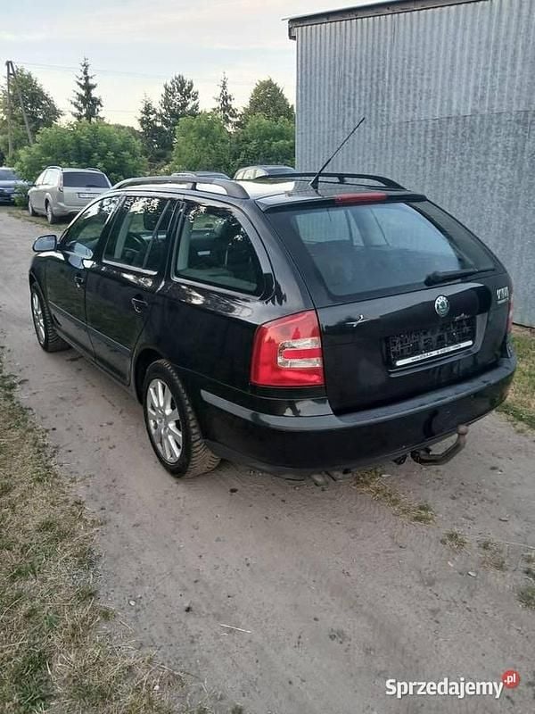 Używany Skoda Octavia 2007 Czarny Kombi