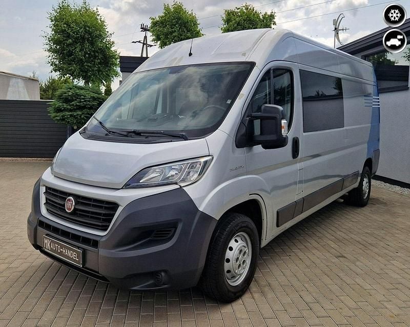 Srebrny (metalik) Używany 2017 Fiat Ducato Van | 48 700 zł (Uczciwa cena) - Obraz 1/4