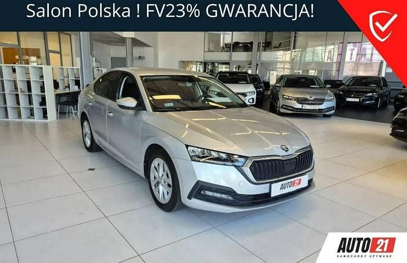 Srebrny Używany 2022 Skoda Octavia Sedan/Limuzyna | 74 900 zł (Uczciwa cena) - Obraz 1/4