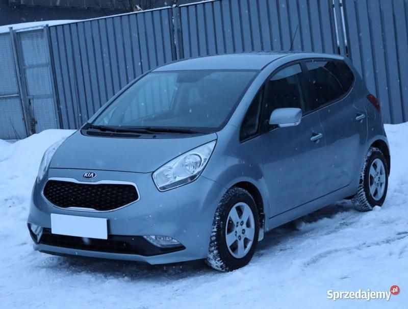 Używany Kia Venga 2018 Szary Hatchback