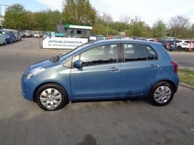 Używany 2006 Toyota Yaris | 13 900 zł (Drogi) - Obraz 1/4