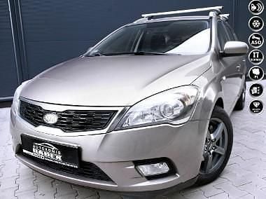 Szary Używany 2010 Kia Ceed Hatchback | 13 900 zł (Dobra cena) - Obraz 1/4