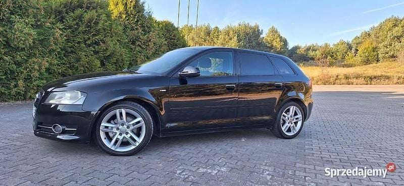 Używany Audi A3 S-Line 140 KM (102 kW) 2012 Czarny Hatchback