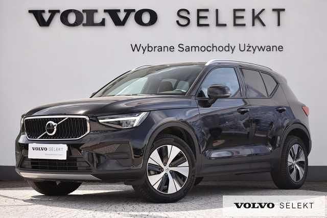Czarny Używany 2024 Volvo XC40 SUV | 149 900 zł (Dobra cena) - Obraz 1/3