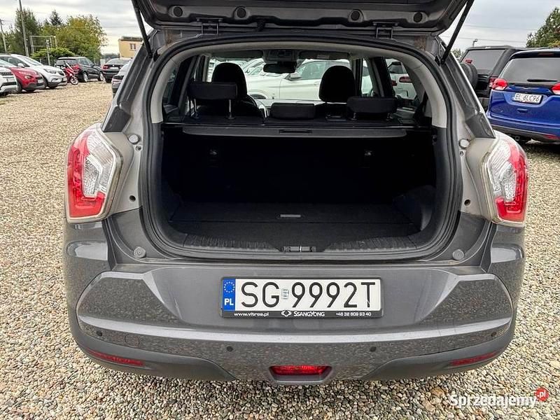 Używany Ssangyong (KGM) Tivoli 2017 Szary SUV