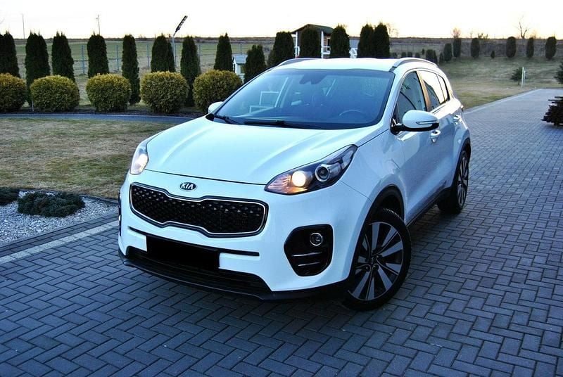 Używany Kia Sportage 116 KM (85 kW) 2016 Biały SUV
