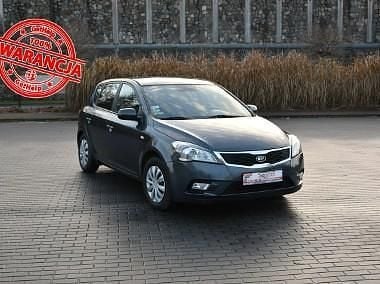 Szary Używany 2011 Kia Ceed Hatchback | 14 900 zł (Dobra cena) - Obraz 1/4